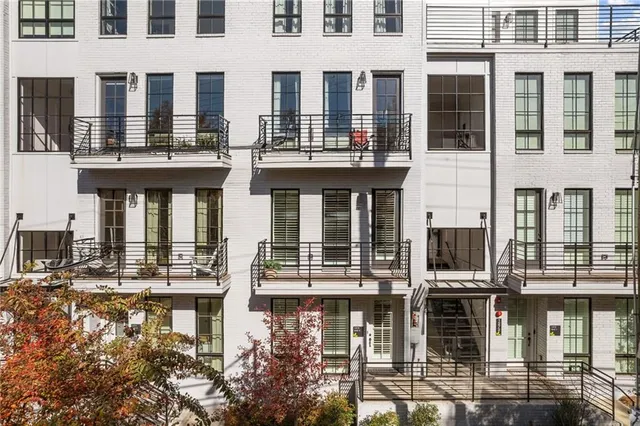 $2,500 | 1272 Longreen Terrace Northwest, Unit 4, Atlanta, GA 30318