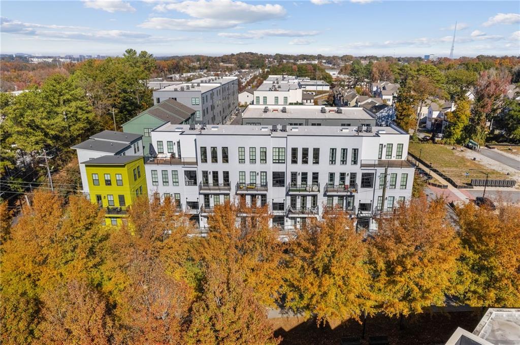 1272 Longreen Terrace Northwest, Unit 4 Atlanta, GA 30318 - Photo 10 of 50