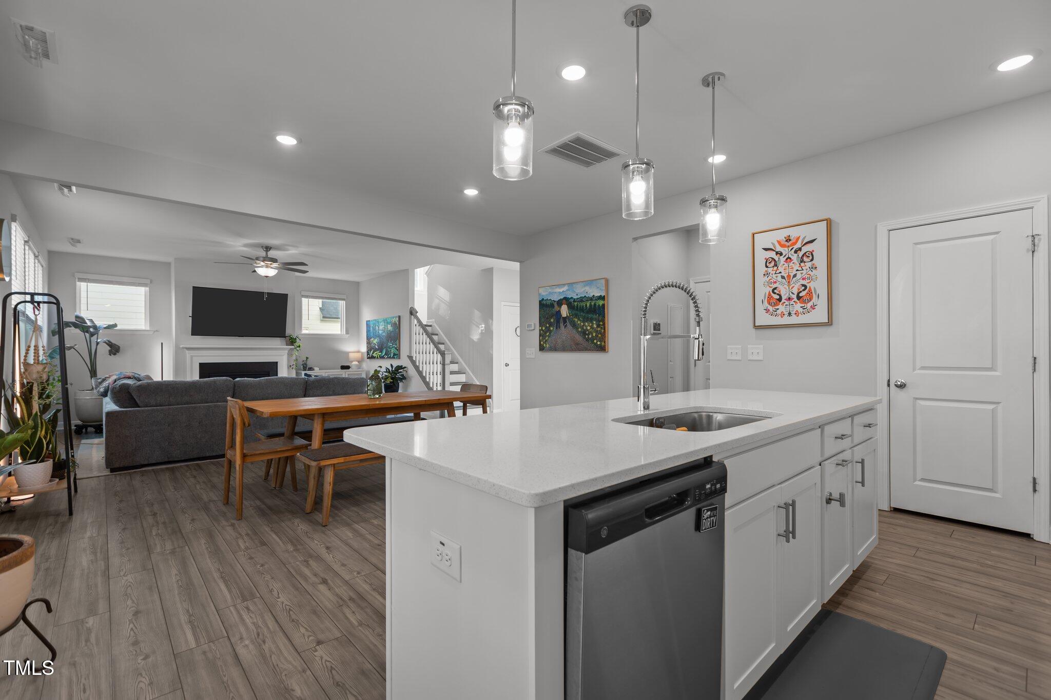 604 Craftsman Rdg Trail Knightdale, NC 27545 - Photo 16 of 38 17-web-or-mls-2N6A2400