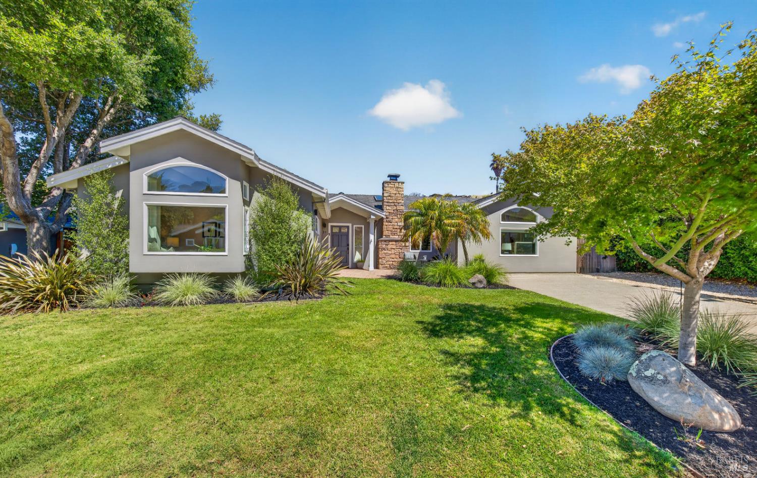 21 Apollo Road Tiburon, CA 94920 - Photo 5 of 31 Gallery Image 5