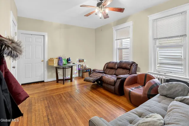 $325,000 | 558 Washington Avenue, Albany, NY 12203