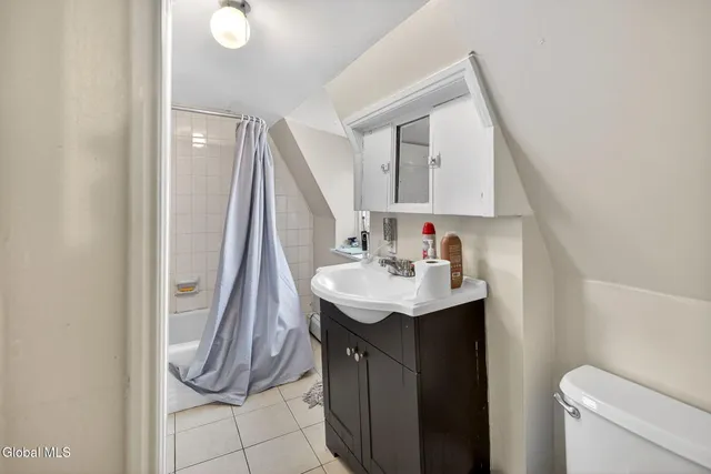 $325,000 | 558 Washington Avenue, Albany, NY 12203