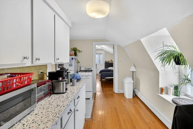 $325,000 | 558 Washington Avenue, Albany, NY 12203