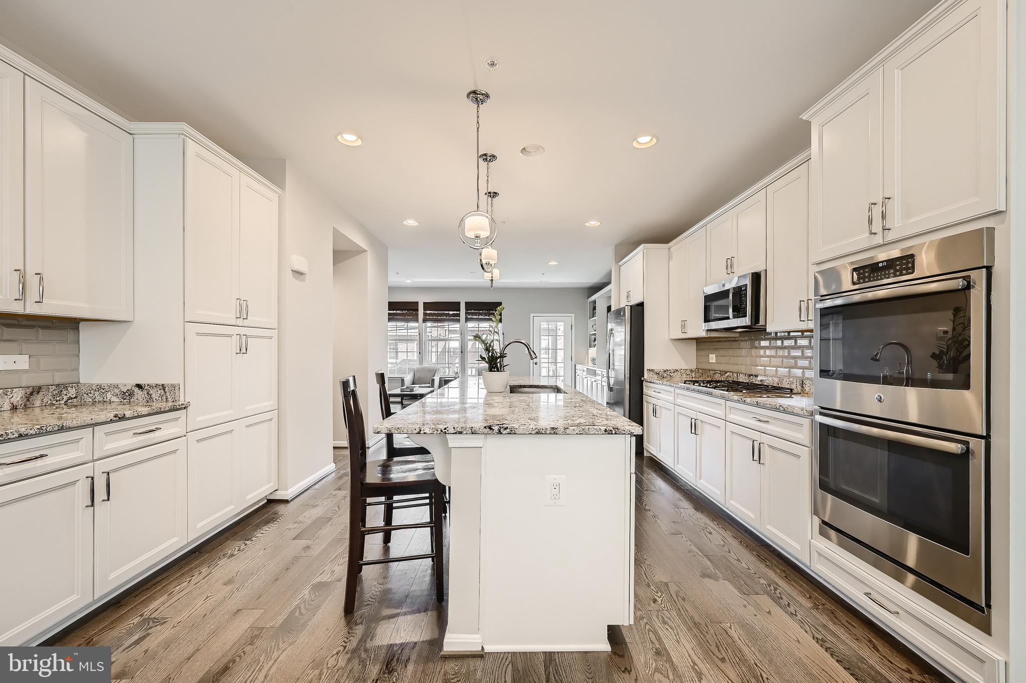 1206 Berry Street Baltimore, MD 21211 - Photo 8 of 32 Eat-In Kitchen