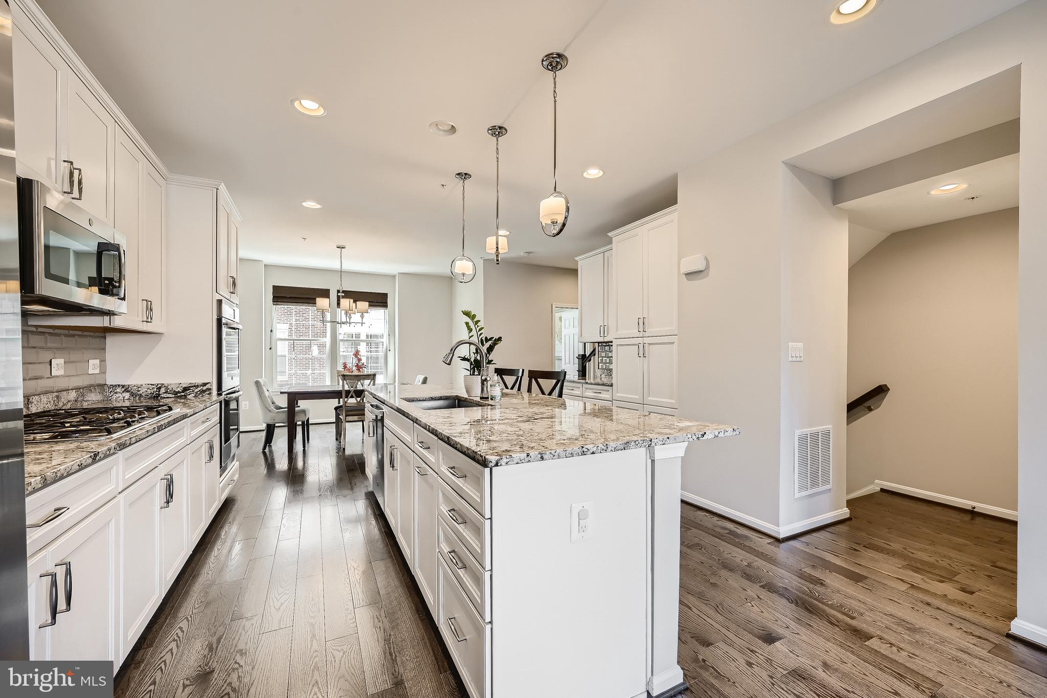 1206 Berry Street Baltimore, MD 21211 - Photo 9 of 32 Eat-In Kitchen