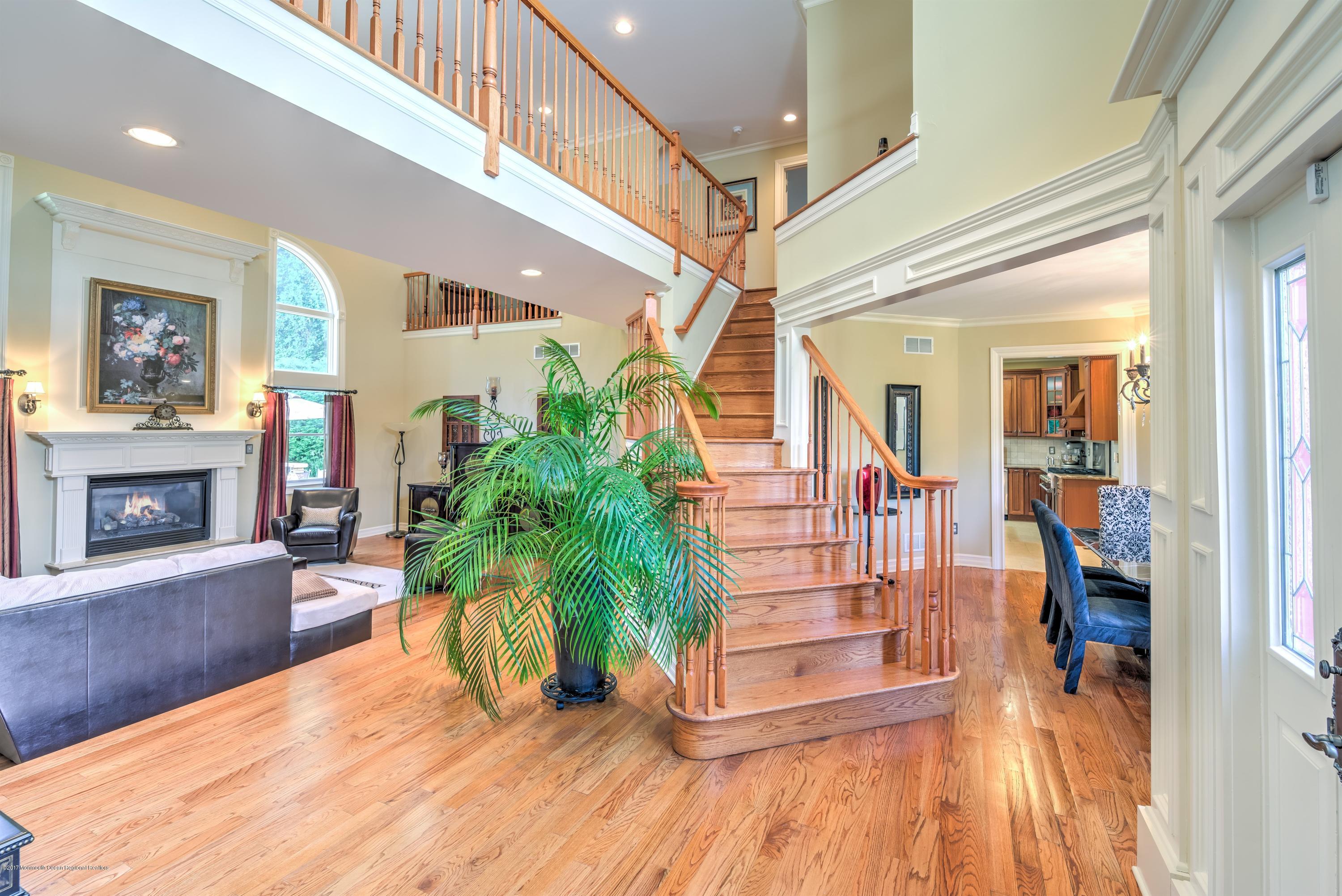 136 Millhurst Road Manalapan, NJ 07726 - Photo 4 of 44 004_FOYER
