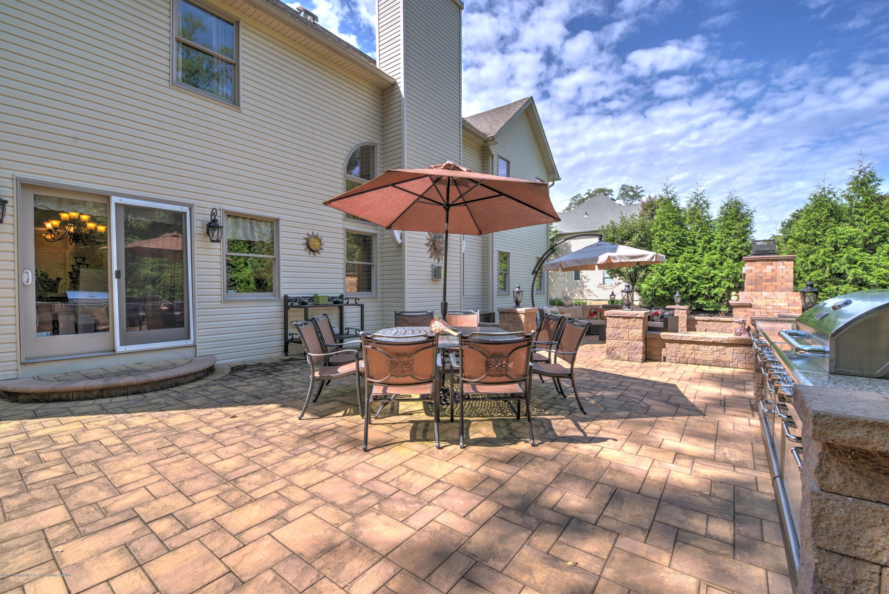 136 Millhurst Road Manalapan, NJ 07726 - Photo 40 of 44 040_PATIO