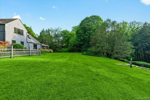 $3,475,000 | 16 Pleasant Ridge Road, Harrison, NY 10528