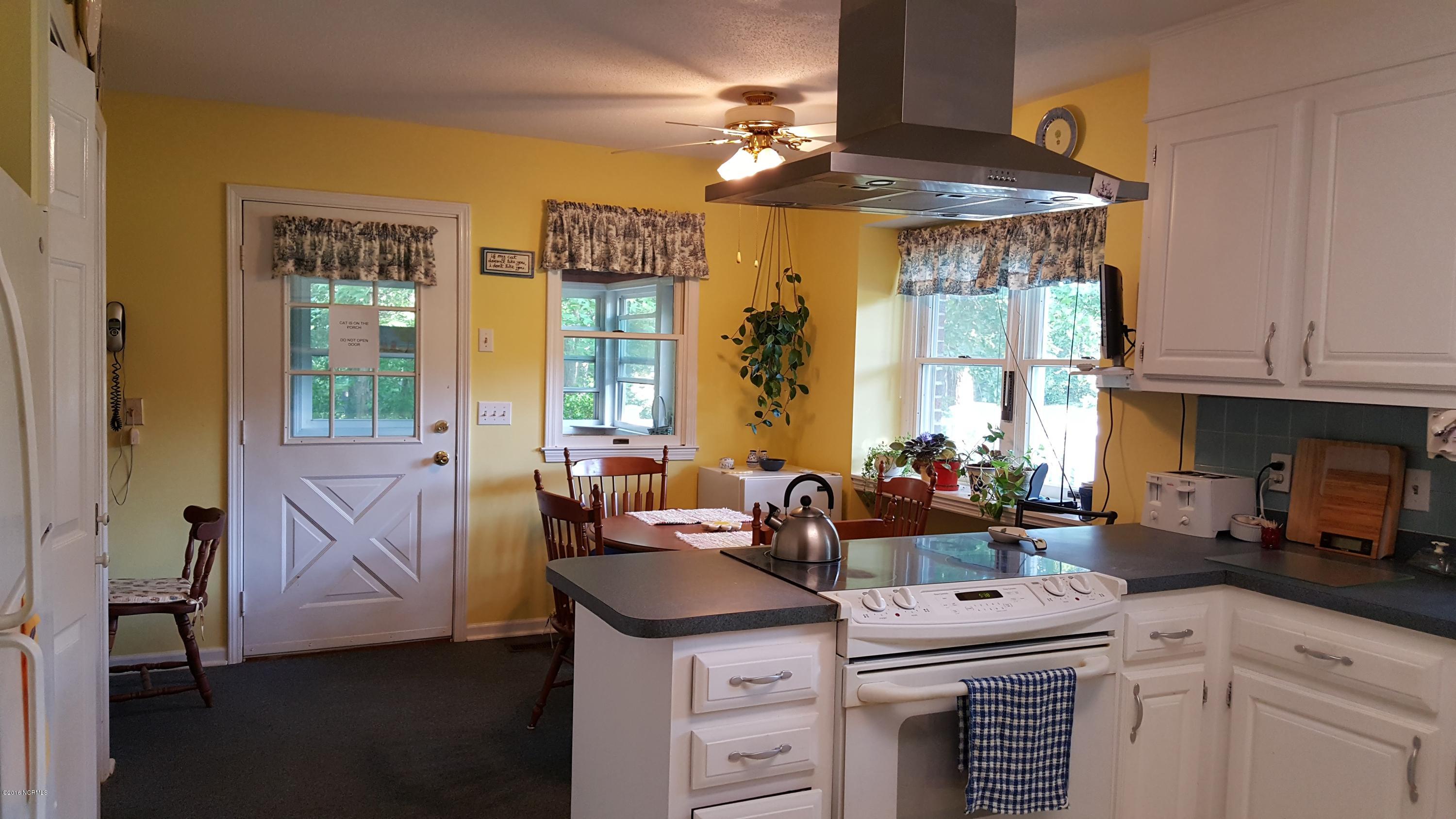 103 Bermuda Circle Hampstead, NC 28443 - Photo 11 of 33 20160526_173912