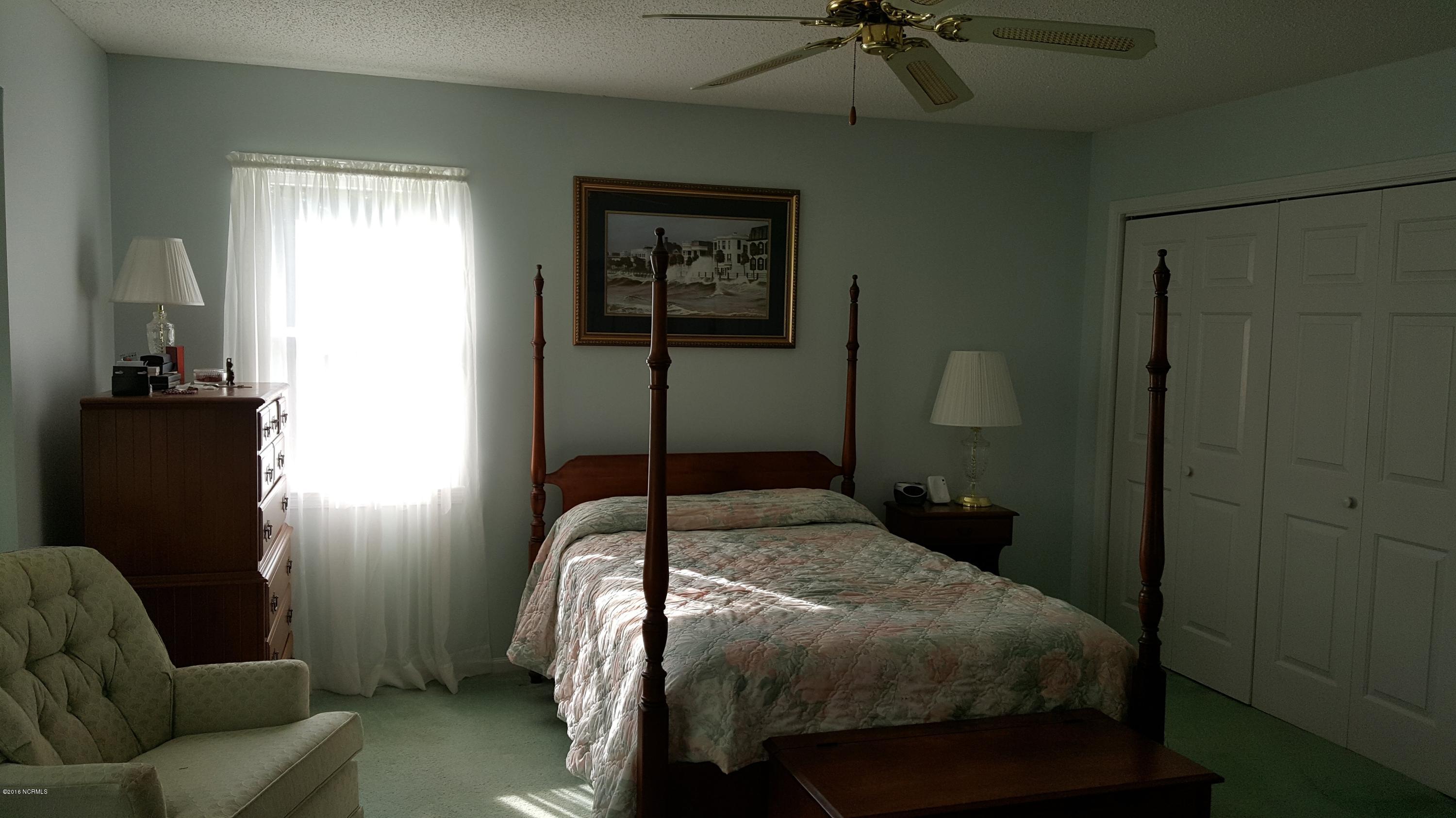 103 Bermuda Circle Hampstead, NC 28443 - Photo 21 of 33 20160526_173118