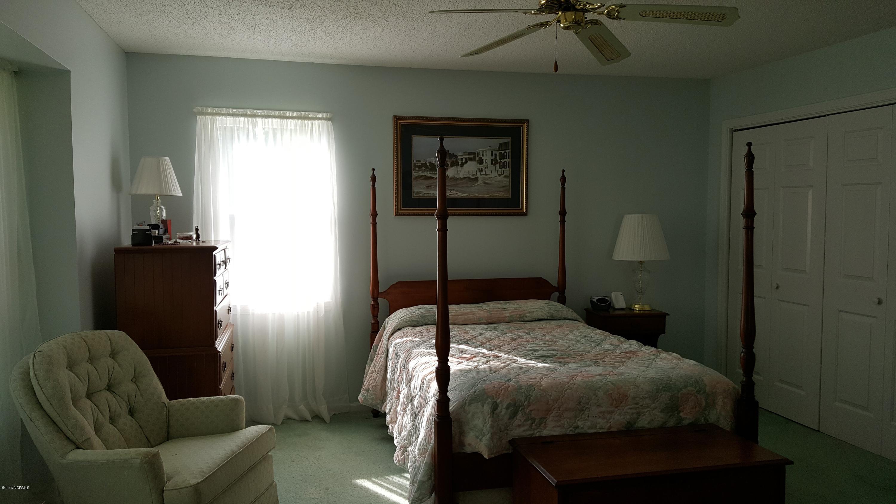 103 Bermuda Circle Hampstead, NC 28443 - Photo 22 of 33 20160526_173126