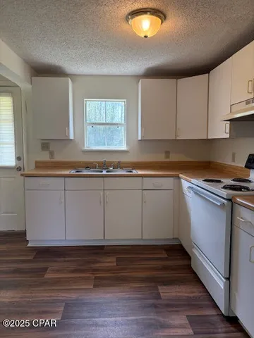 $285,000 | 5495 Highway 90, Marianna, FL 32446