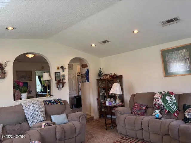 $285,000 | 5495 Highway 90, Marianna, FL 32446