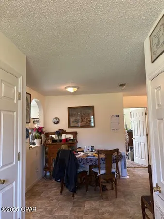 $250,000 | 5495 Highway 90, Marianna, FL 32446