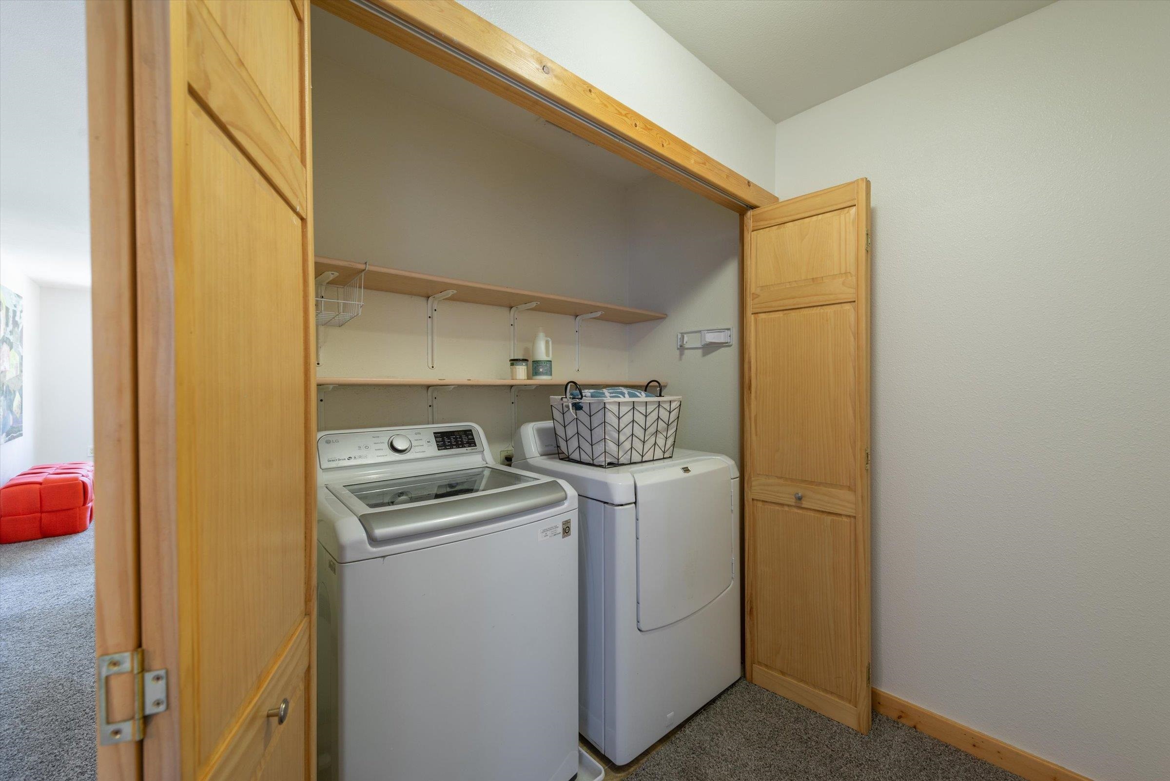 10309 Evensham Place Truckee, CA 96161 - Photo 19 of 21 a utility room with dryer and washer