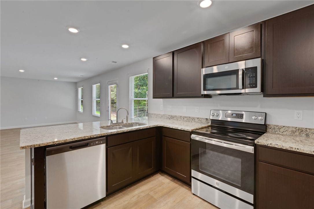 409 Fairfax Street Anderson, SC 29625 - Photo 14 of 37