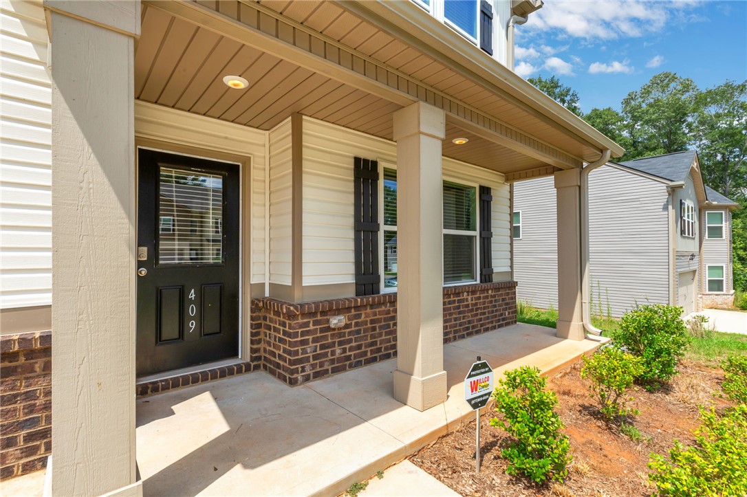409 Fairfax Street Anderson, SC 29625 - Photo 3 of 37