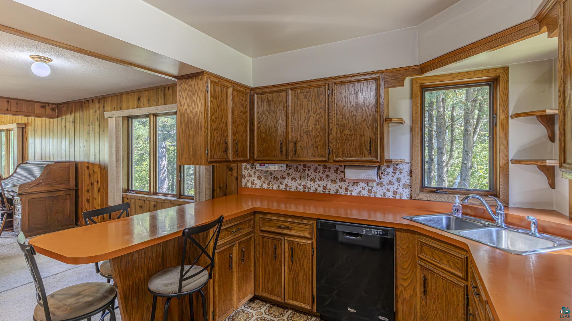 139 Fernberg Road Ely, MN 55731 - Photo 7 of 67 Gallery Image 7