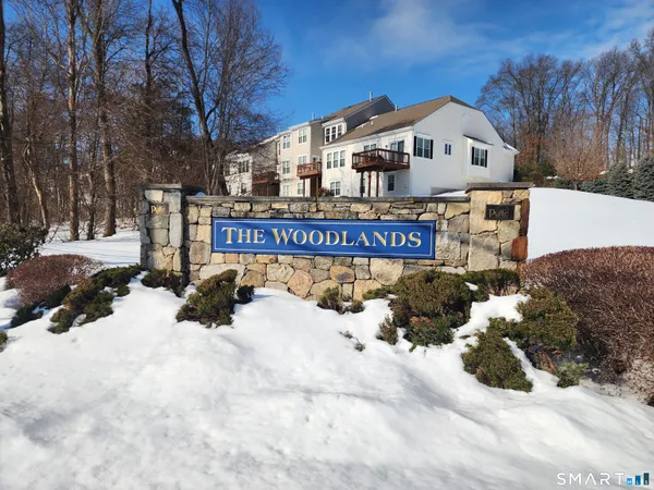 $3,000 | 158 Sterling Drive, Unit 158, Newington, CT 06111