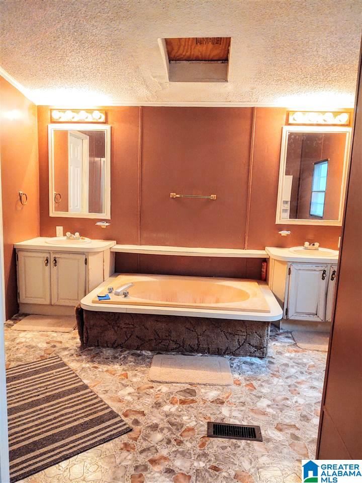 1170 Eagle Pointe Road Adger, AL 35006 - Photo 13 of 23