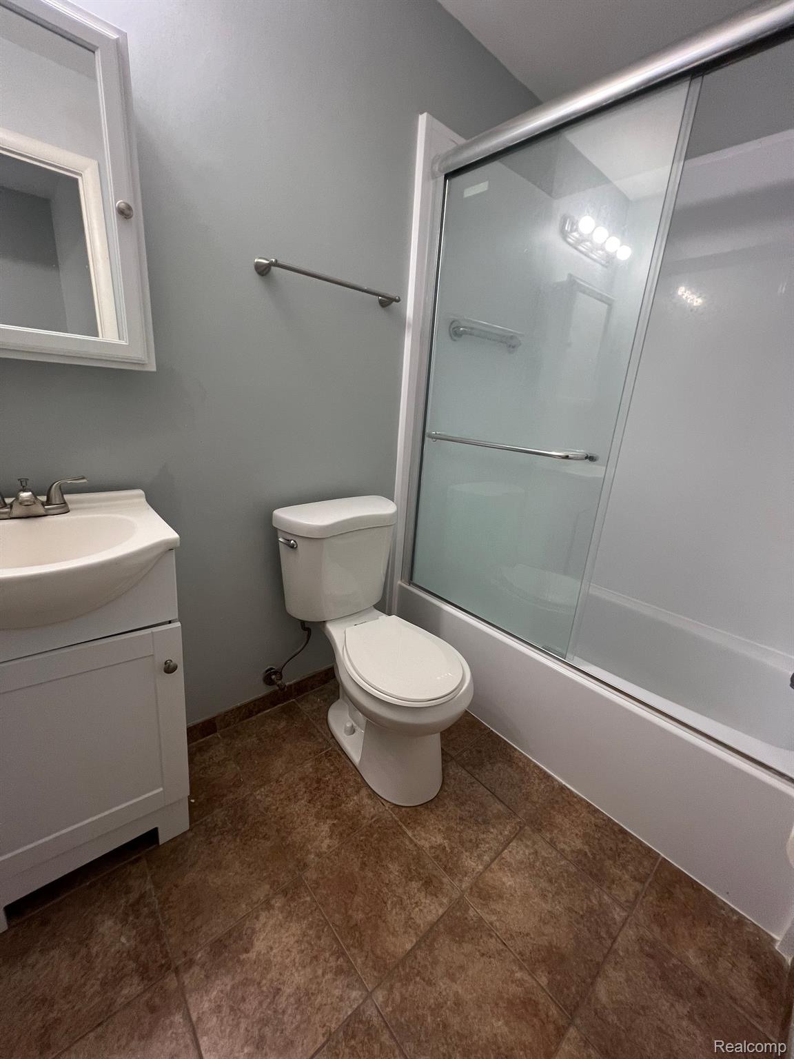805 Plate Street, Unit 106 Rochester, MI 48307 - Photo 25 of 26 Gallery Image 25