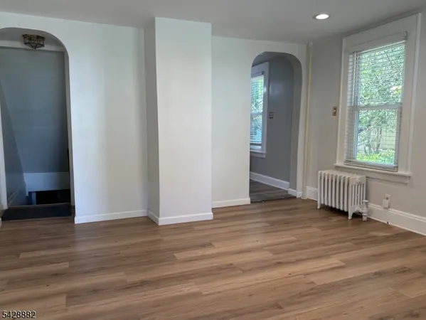 $3,000 | 515 Farview Street, Unit B, Ridgewood, NJ 07450