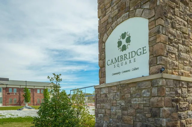 $425,000 | 4514 Sweet Berry Lane, Ooltewah, TN 37363