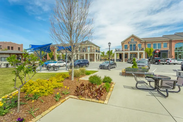 $425,000 | 4514 Sweet Berry Lane, Ooltewah, TN 37363