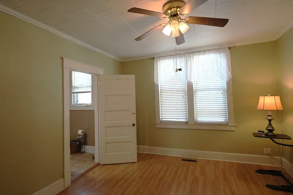 $115,000 | 501 North Shelby Avenue, Salem, IL 62881