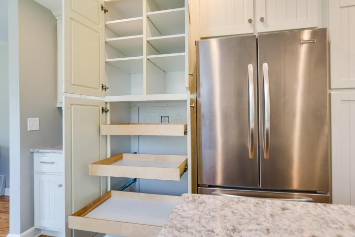 2194 Ridgecliff Road Columbus, OH 43221 - Photo 15 of 33 20180526035652080561000000-o