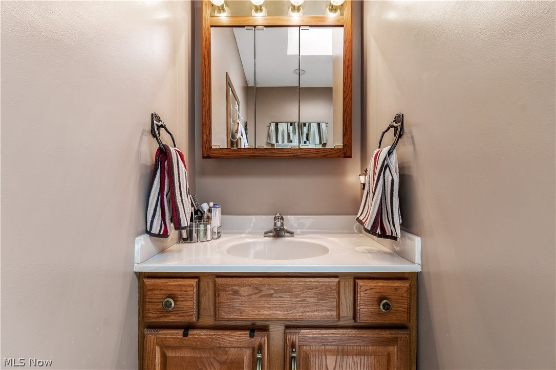148 Taylor Road Barberton, OH 44203 - Photo 21 of 29 Gallery Image 21