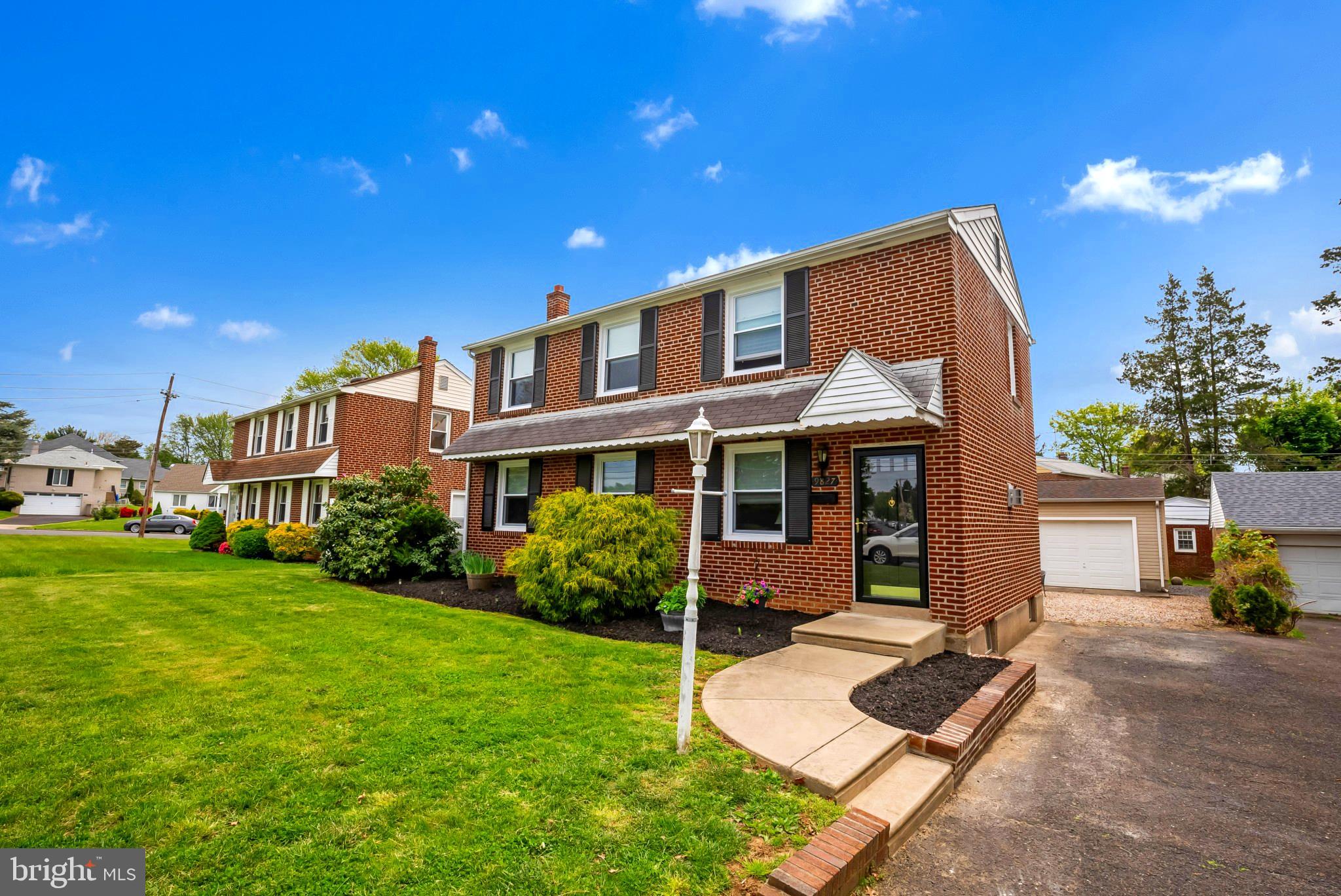9827 Verree Road Philadelphia, PA 19115 - Photo 3 of 27
