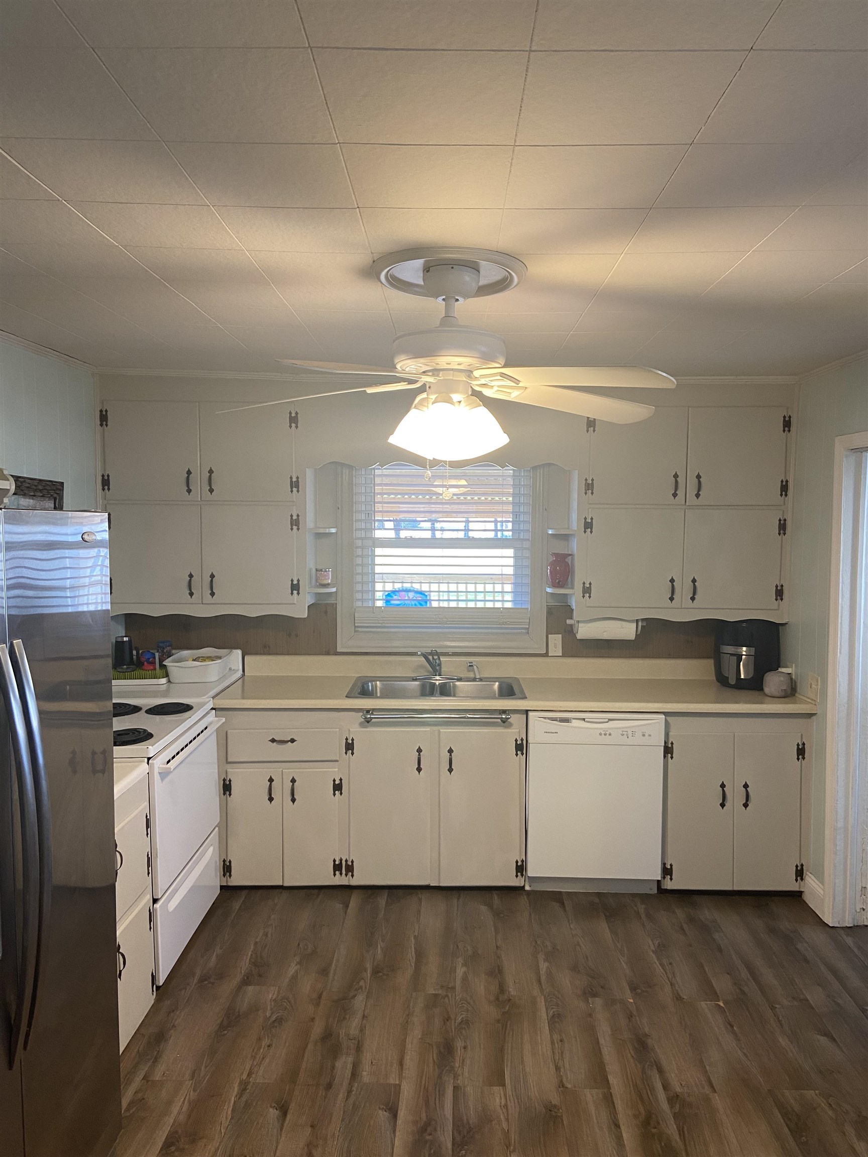 212 Wall Road Boiling Springs, SC 29316 - Photo 11 of 14 Gallery Image 11