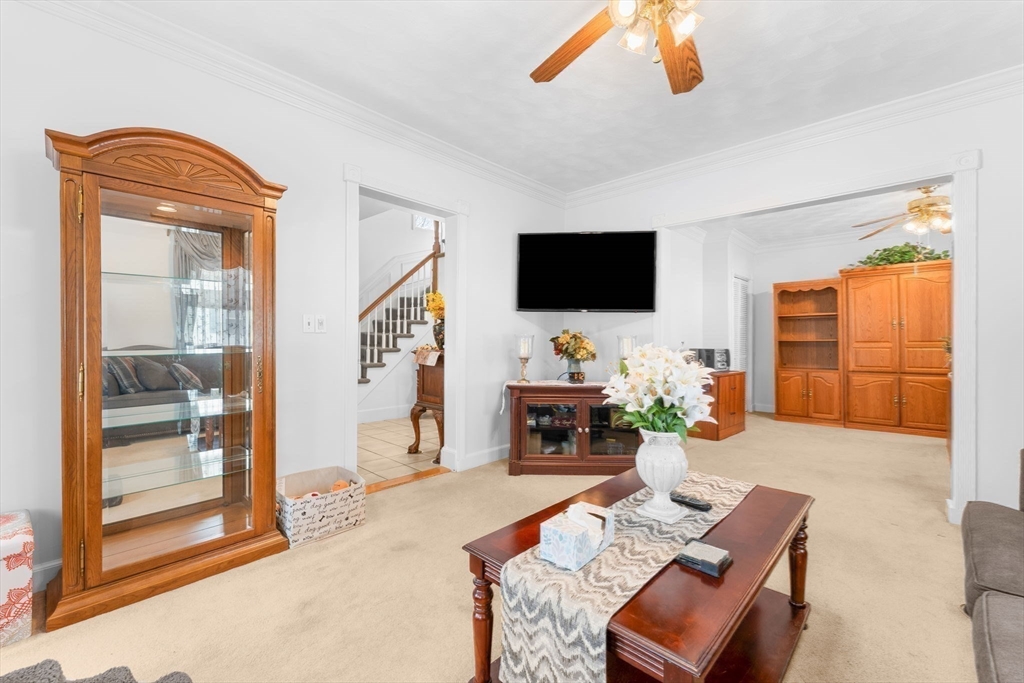 9 Avon Street Saugus, MA 01906 - Photo 15 of 37
