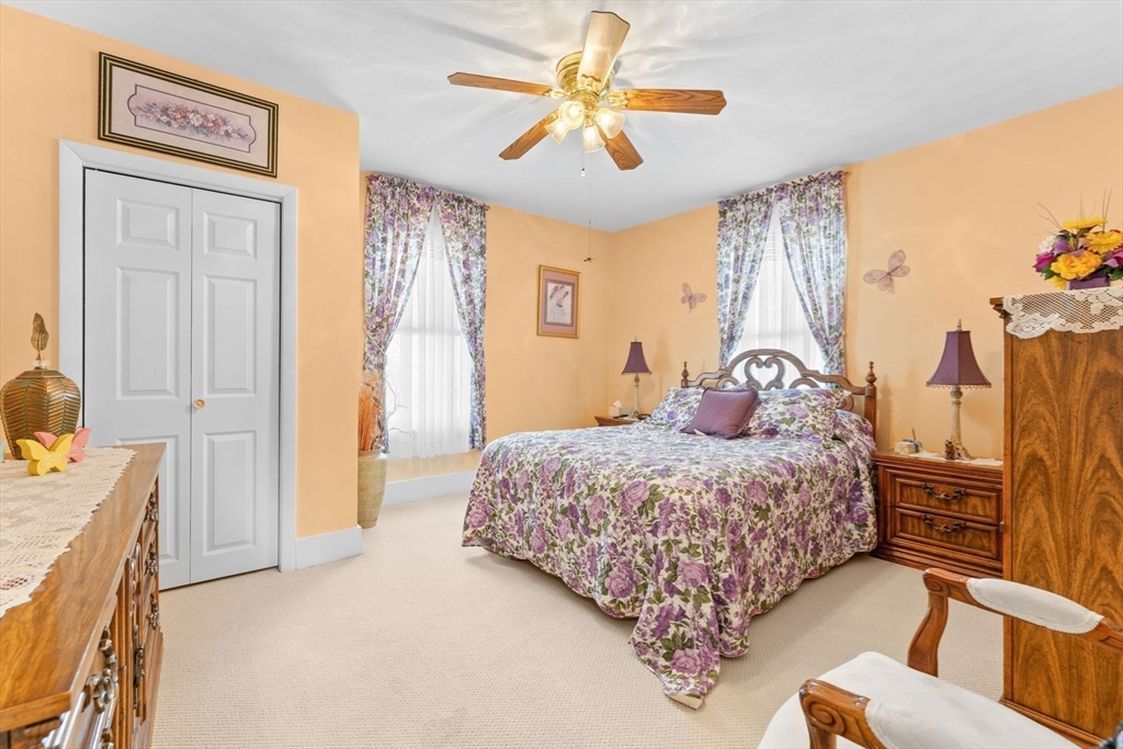 9 Avon Street Saugus, MA 01906 - Photo 25 of 37