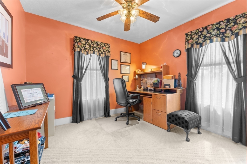 9 Avon Street Saugus, MA 01906 - Photo 27 of 37