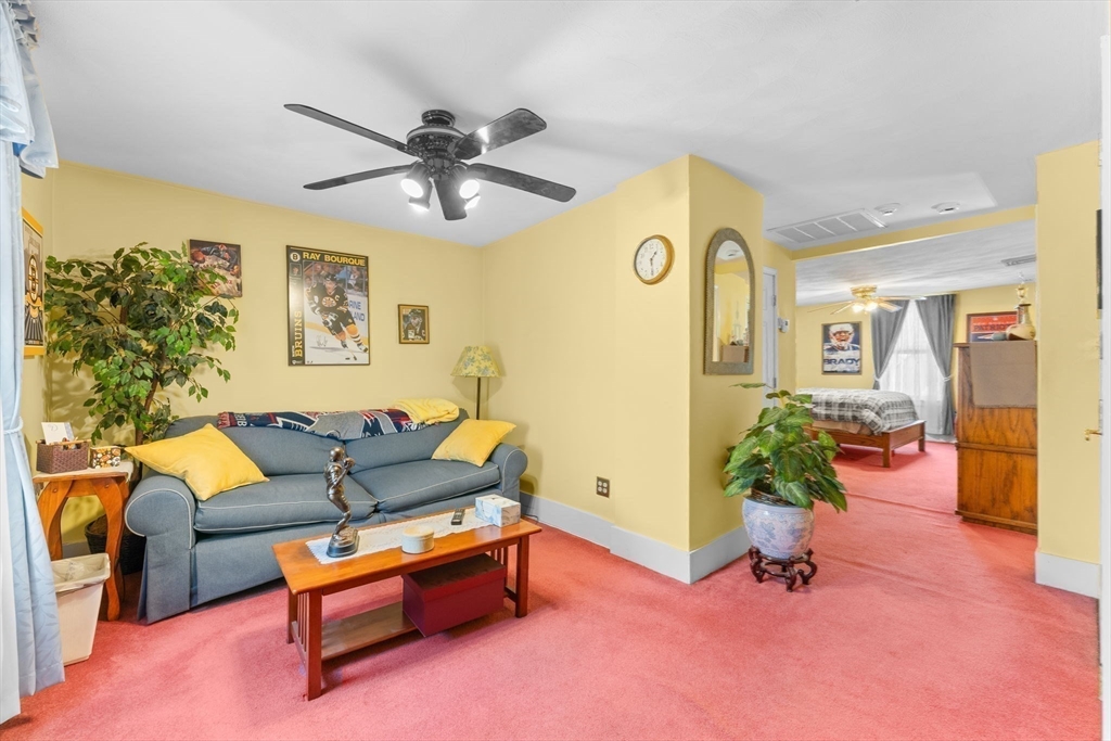 9 Avon Street Saugus, MA 01906 - Photo 30 of 37