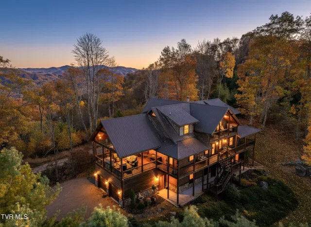 $1,499,000 | 7464 Callalantee Drive, Mountain City, TN 37683