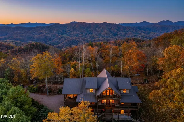 $1,499,000 | 7464 Callalantee Drive, Mountain City, TN 37683