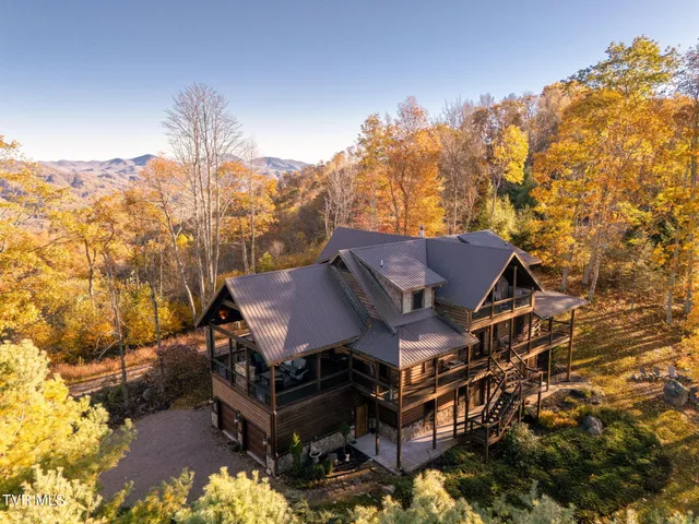 $1,499,000 | 7464 Callalantee Drive, Mountain City, TN 37683