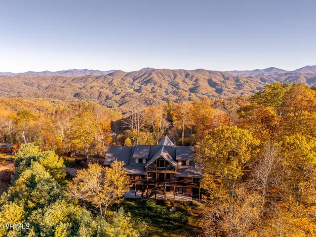 $1,499,000 | 7464 Callalantee Drive, Mountain City, TN 37683