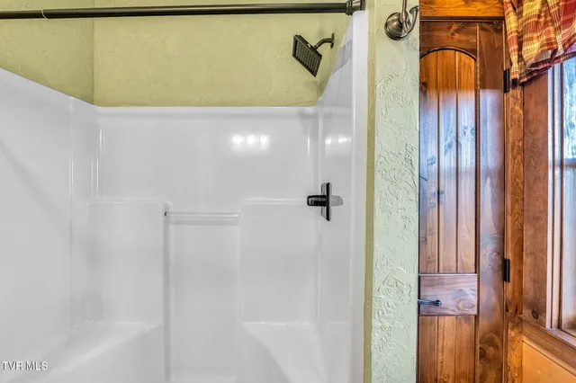 $1,499,000 | 7464 Callalantee Drive, Mountain City, TN 37683