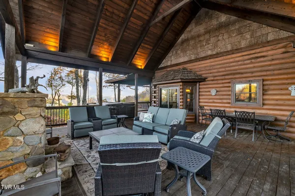 $1,499,000 | 7464 Callalantee Drive, Mountain City, TN 37683