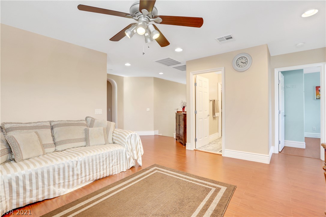 126 Short Ruff Way Las Vegas, NV 89148 - Photo 25 of 48 Gallery Image 25