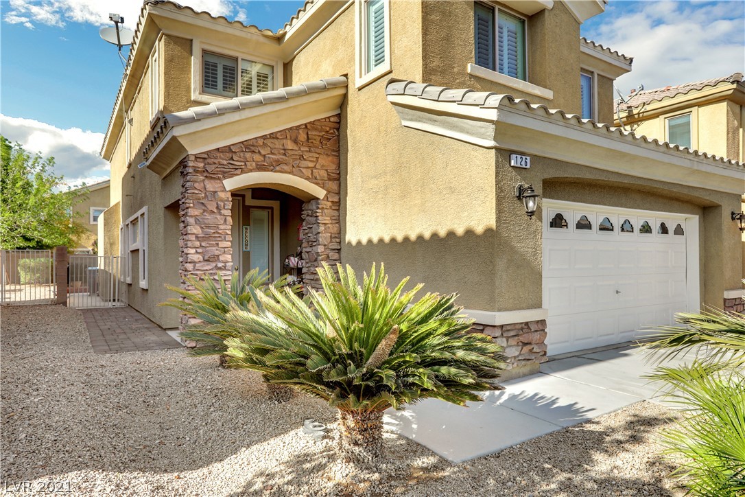 126 Short Ruff Way Las Vegas, NV 89148 - Photo 4 of 48 Gallery Image 4