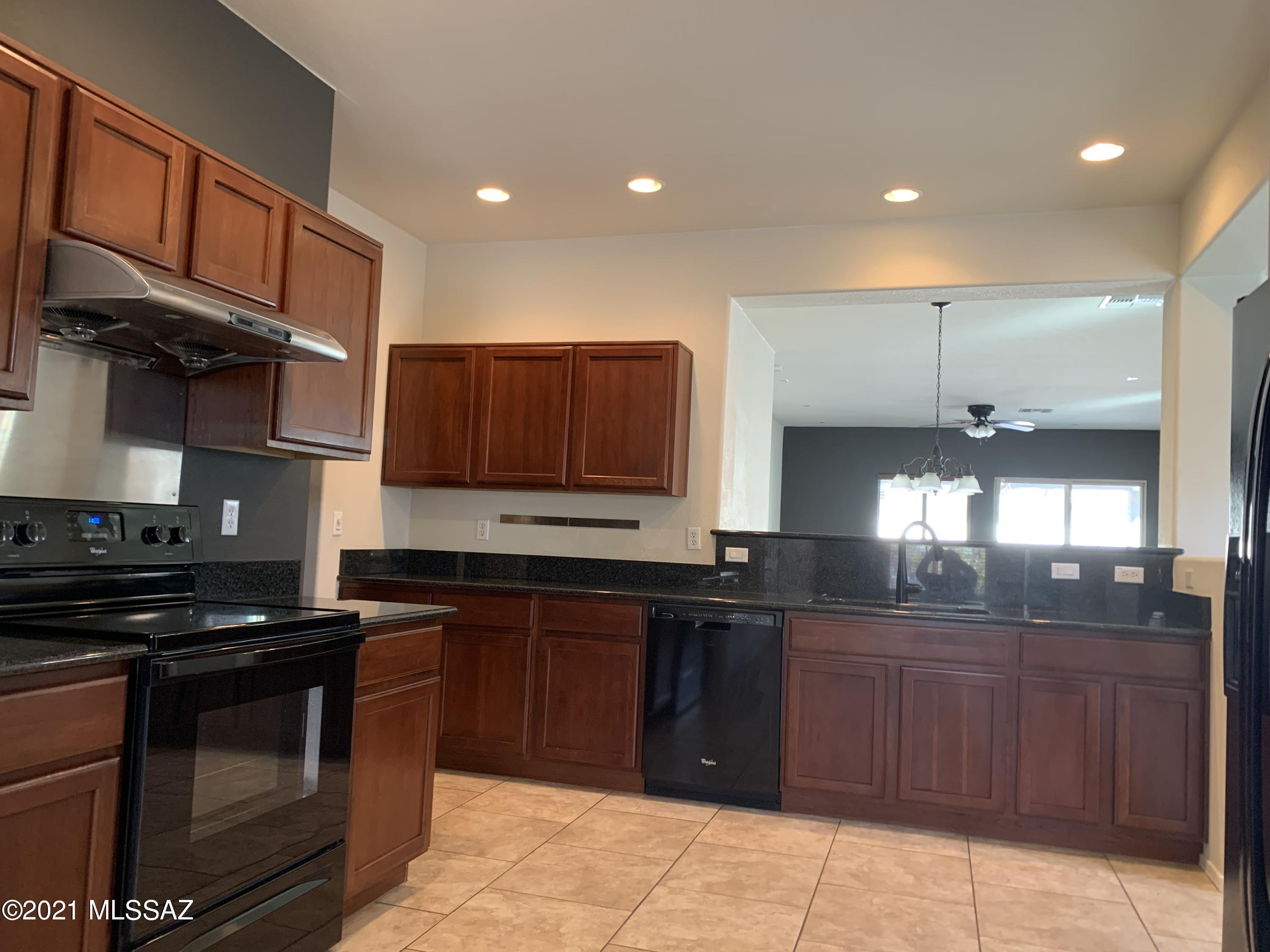 20880 East Founders Road Red Rock, AZ 85145 - Photo 11 of 34