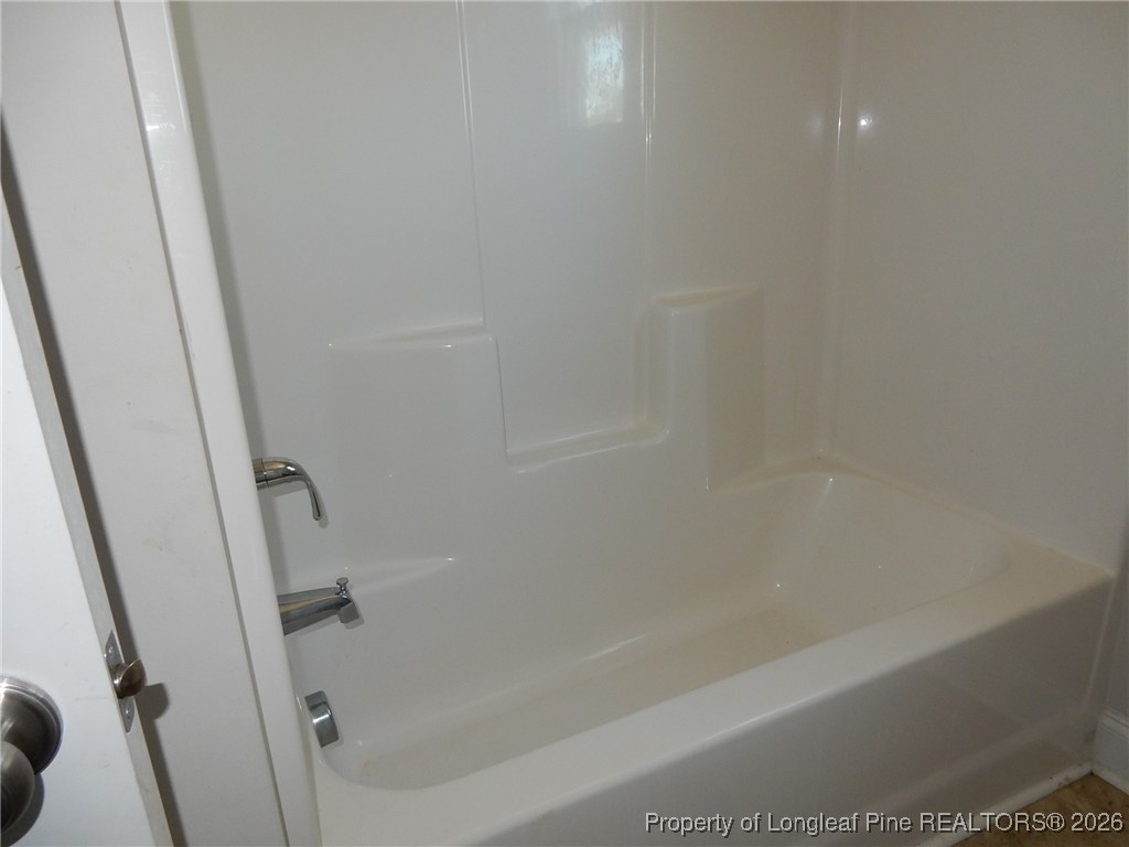 111 South Dakota Court Spring Lake, NC 28390 - Photo 23 of 29 a close view of a bathtub in bathroom