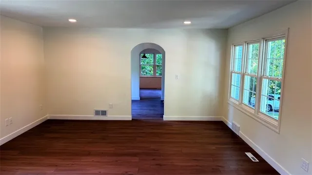 $299,000 | 5405 North Central Street, Kansas City, MO 64118