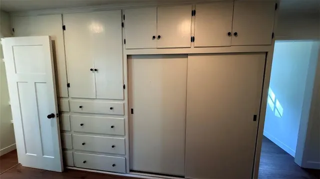 $299,000 | 5405 North Central Street, Kansas City, MO 64118