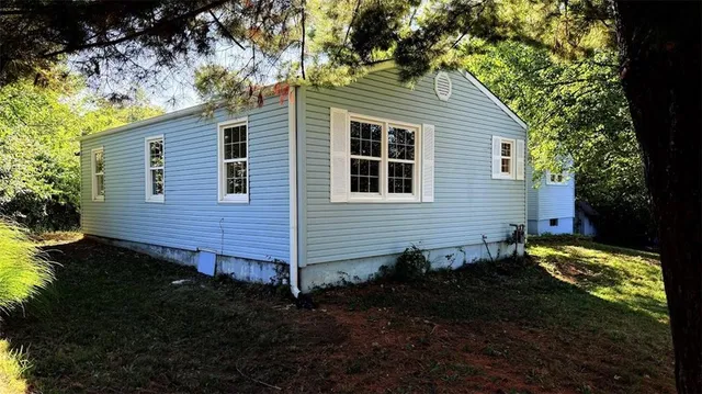 $299,000 | 5405 North Central Street, Kansas City, MO 64118